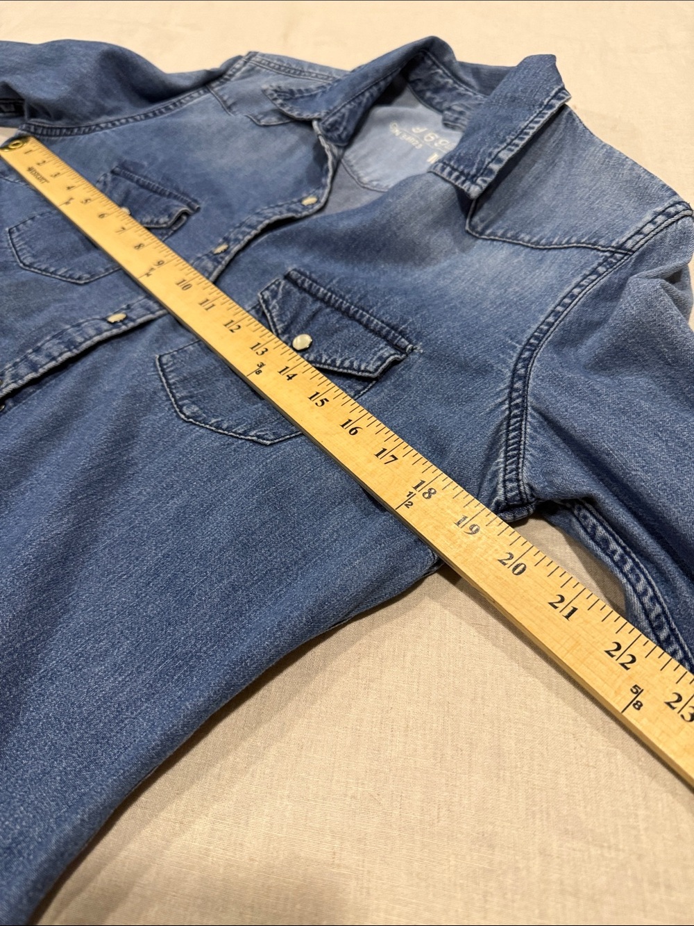 GAP 1969 Chambray Button-Up Shirt - Light Blue size M - Picture 3 of 9